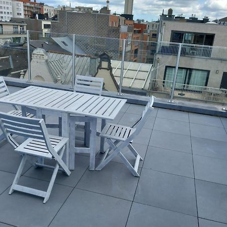 Gezellig Centraal Gelegen Penthouse Oostende Apartment Екстериор снимка