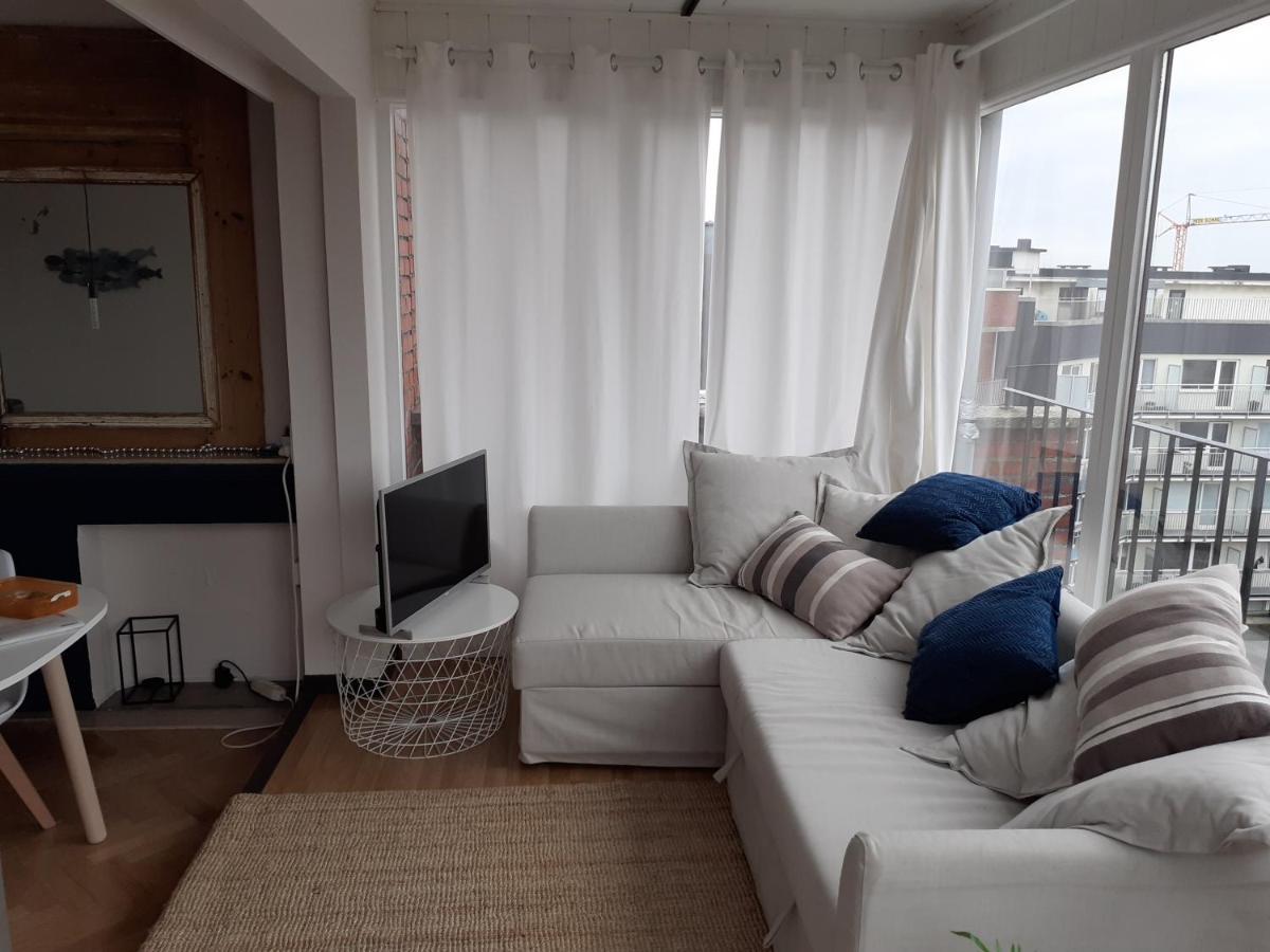 Gezellig Centraal Gelegen Penthouse Oostende Apartment Екстериор снимка