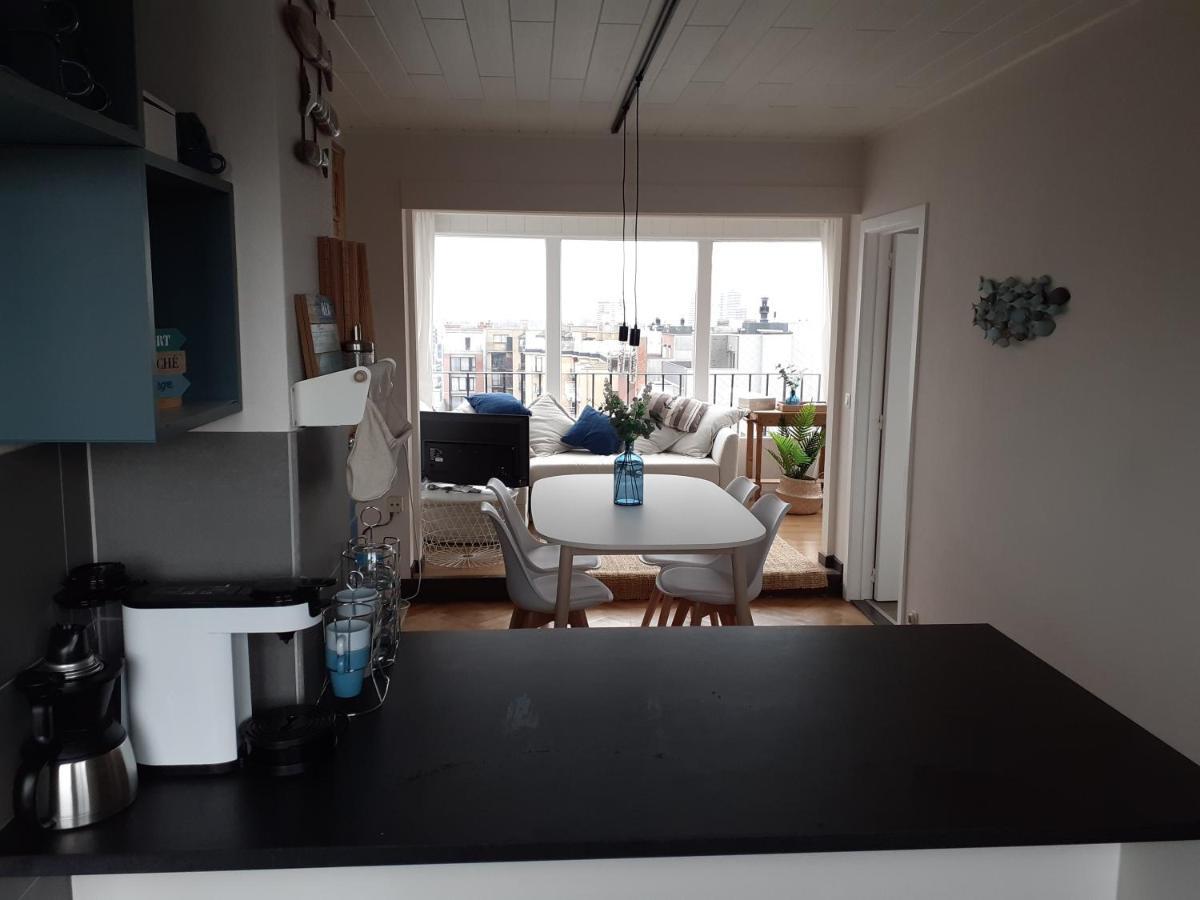 Gezellig Centraal Gelegen Penthouse Oostende Apartment Екстериор снимка